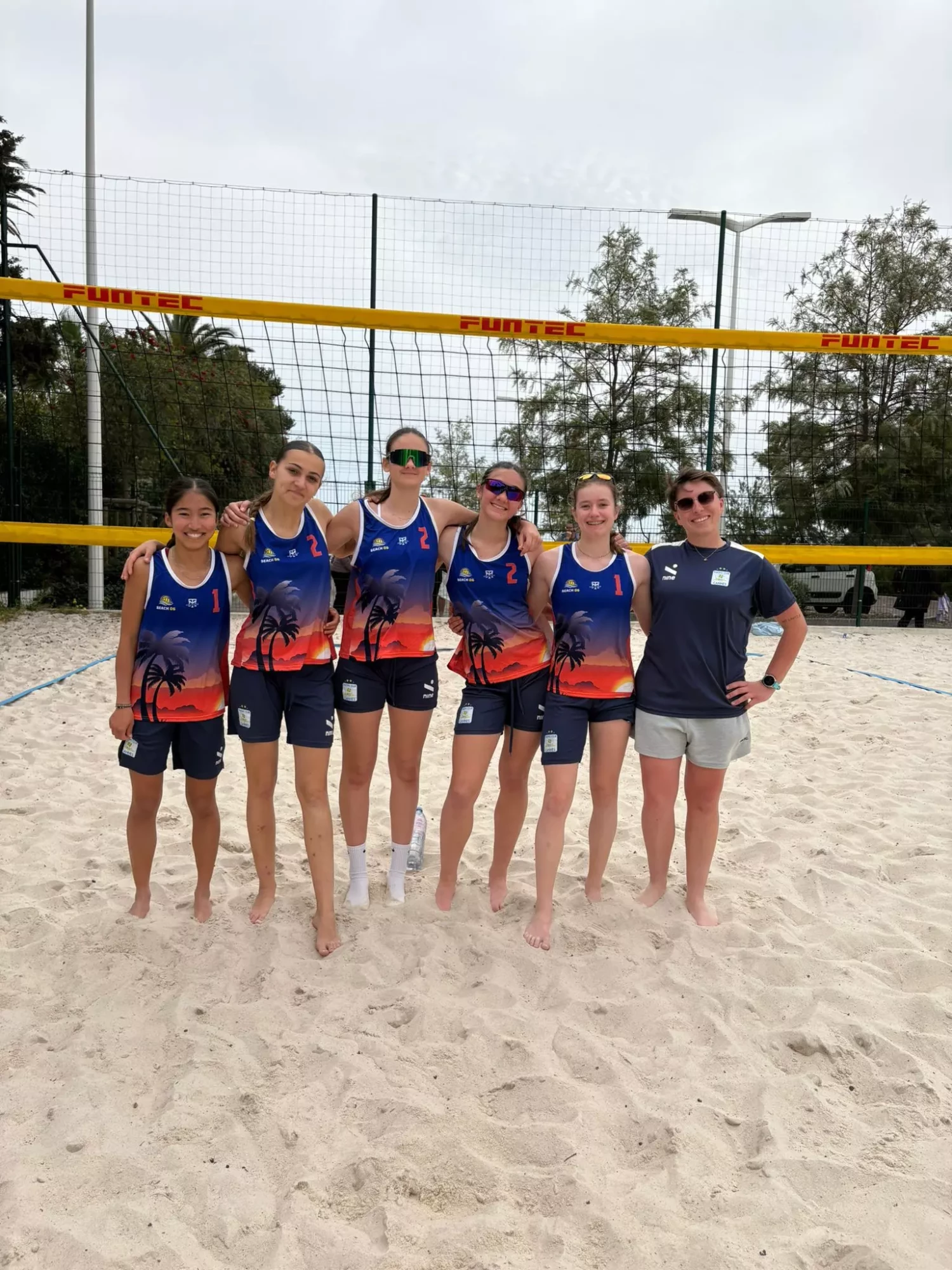 M15 Beach